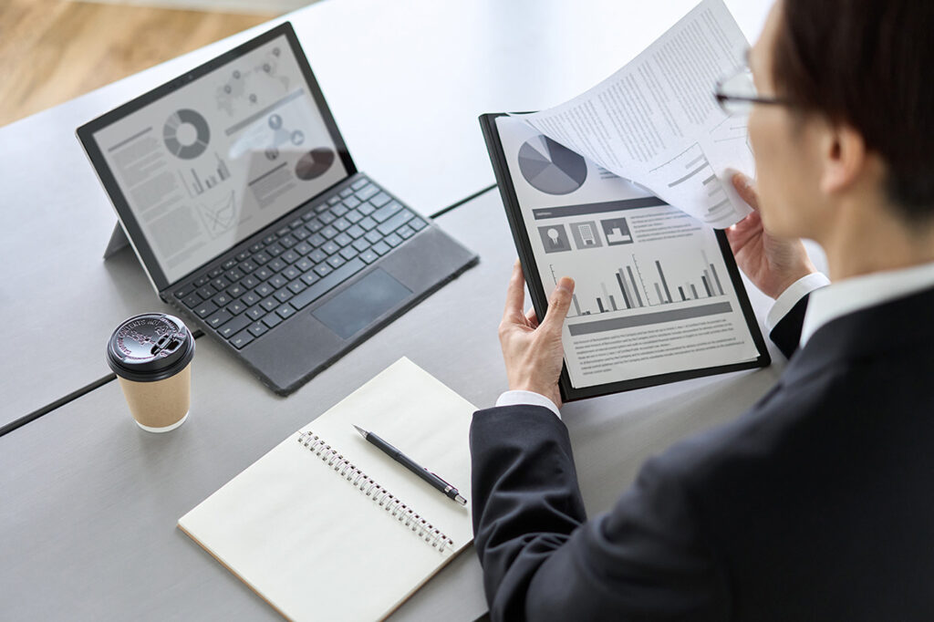 How Technology is Revolutionizing Stock Trading: A Guide to Algo-Based Investing